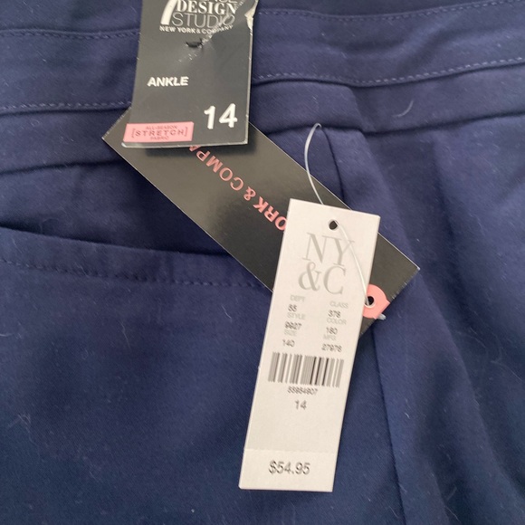 NWT Navy ankle style pants - Picture 3 of 4